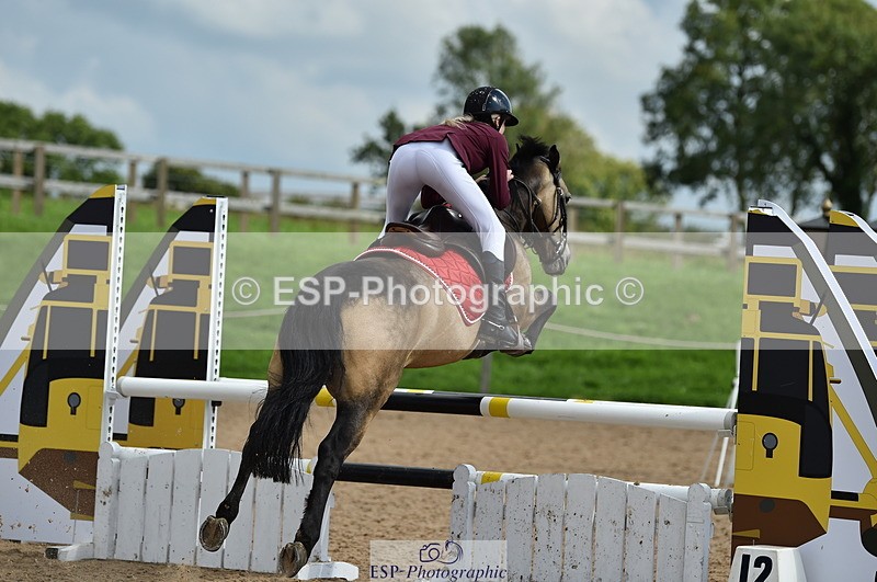 230902A-142106-01711 - Cls 3B Pony Medium 90cm