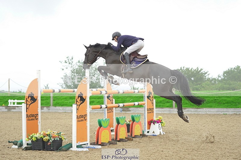 230730A-132838-10102 - Cls 27 Chard Grand Prix