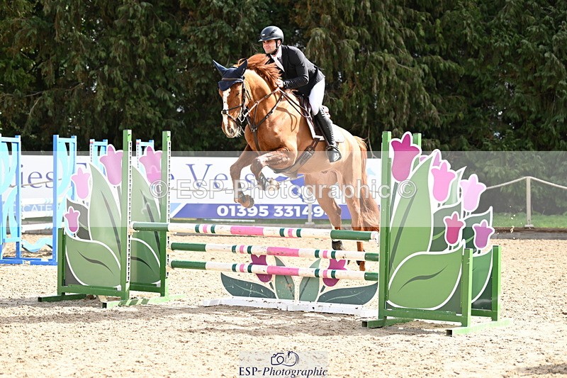 250323A-112609-04350 - Cls 22 Snr nDisc & 1.00m Opem