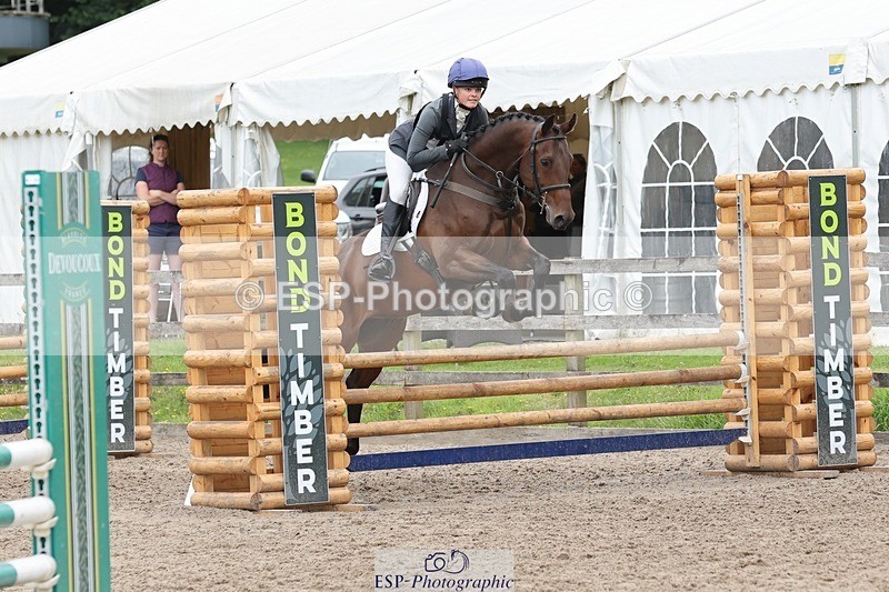 240803-114444-02455 - 077-Georgie_Selley-VICARSTOWN_VICTOR