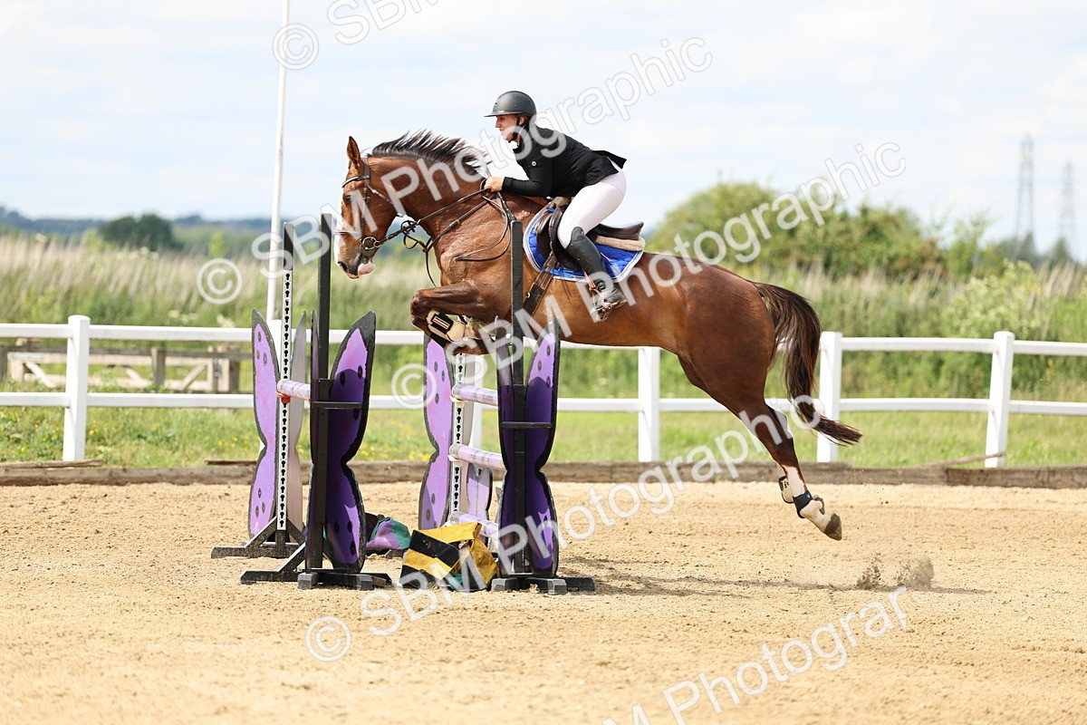 SBM_006024 - Class 19 - Senior Newcomers - 1.10m