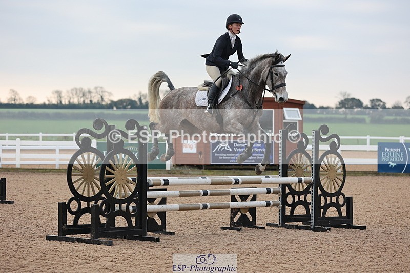 241101A-083322-00287 - FRI Cls 2 British Novice and 90cm Open