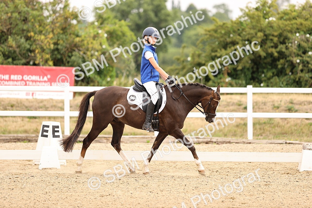 SBM_006399 - Intro 3 - 9.46-10.46