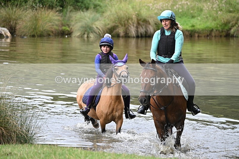 WJ7_2235 - Time at Water 11:14 to 11:36