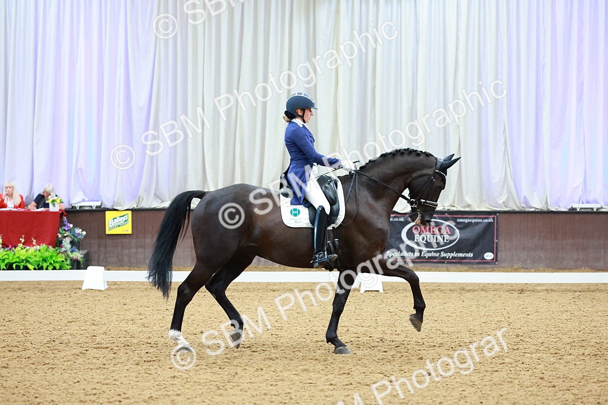 SBM_007857 - Class 9 - FEI INT II - 16.54.17.57