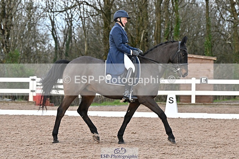 241214-151429-03154 - 133-victoria.Young-Donizetti.ll