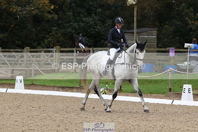 241024-104048-01638 - 143-Courtney.Romcke-KILBALLYBOY.SURPRISE