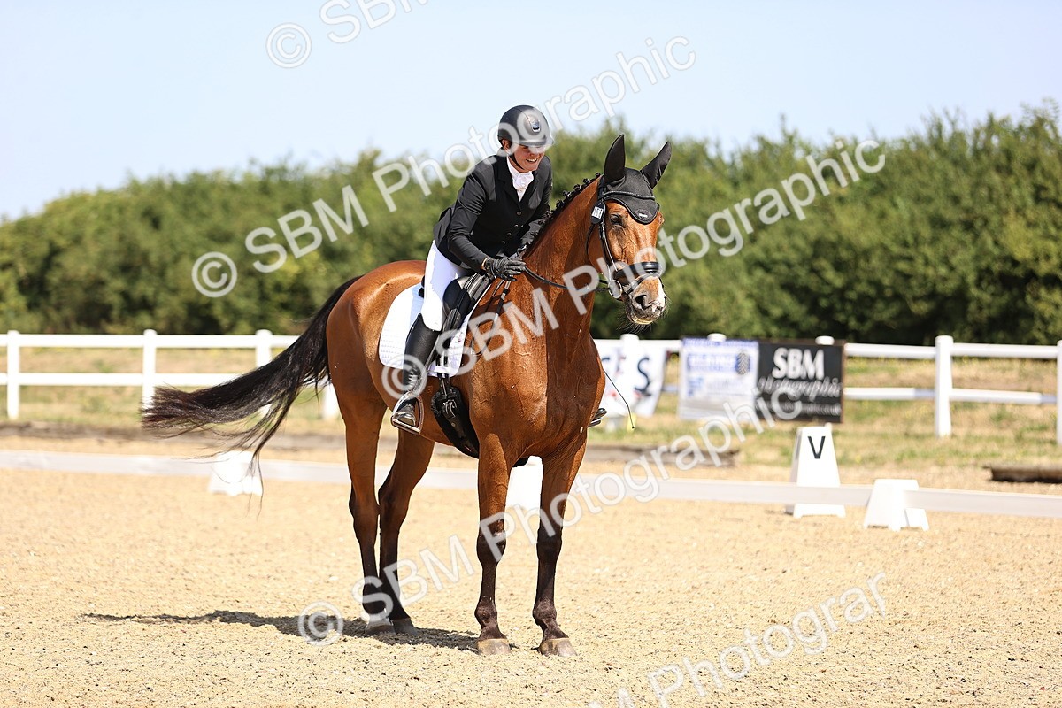 SBM_009465 - Novice 5 - 9.50-10.53