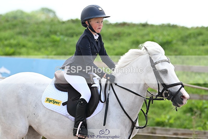 240630A-121153-12305 - Cls 24 Hoys 128cm Jump Off and Presentations
