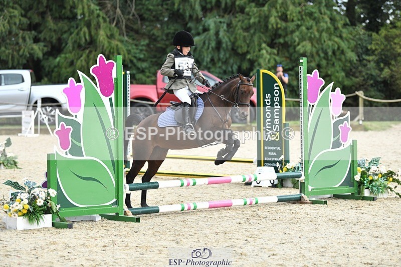 230824-163327-05919 - Round 2 Assisted Start to 16.50 CW