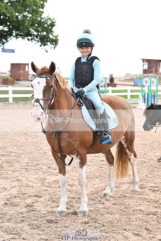 250821B-121832-00390 - Group D - Thomasina