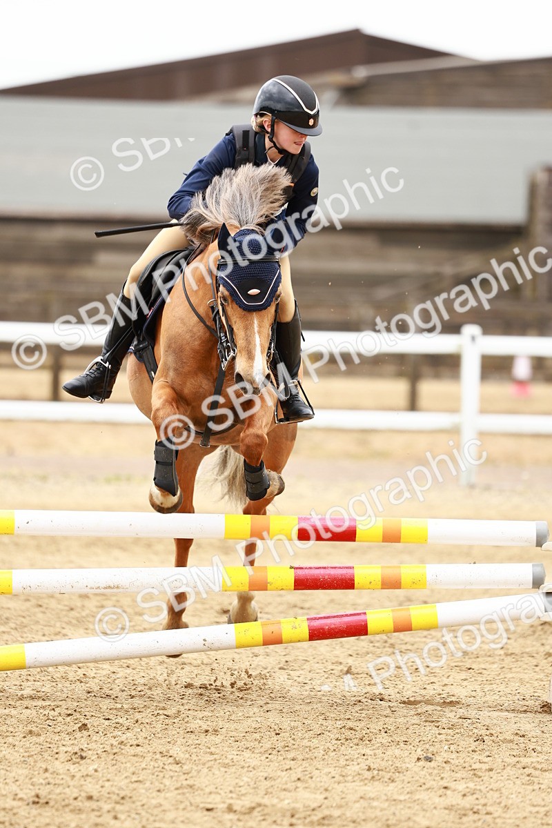 SBM_008486 - Class 4 - 70cm