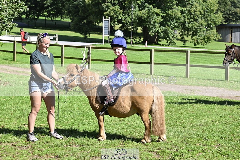 240728B-095006-00196 - Sunday Stable Shots and Fancy Dress
