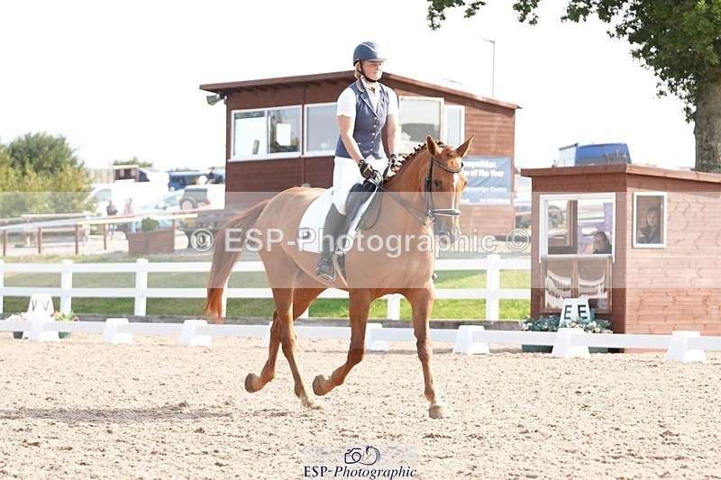 250817-100900-08293 - 051-Alana.ShaplandForever.Autumn.DS