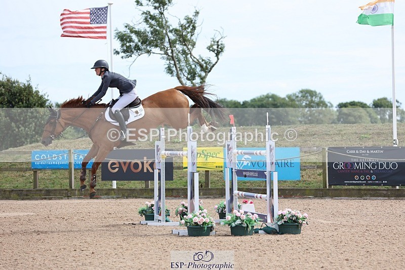 250719-145847-16385 - Cls 3, 3 Star Small Tour Break til End