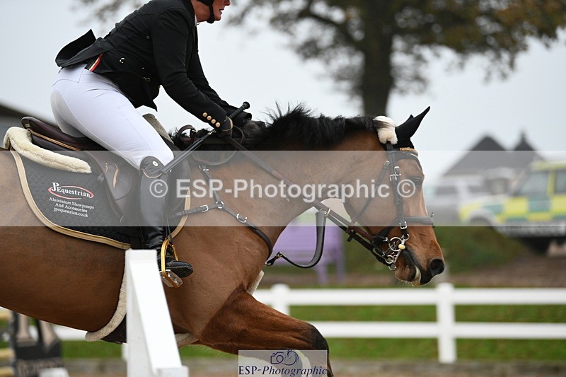 241103A-092453-06456 - SUN Cls 20 Snr 1.05m