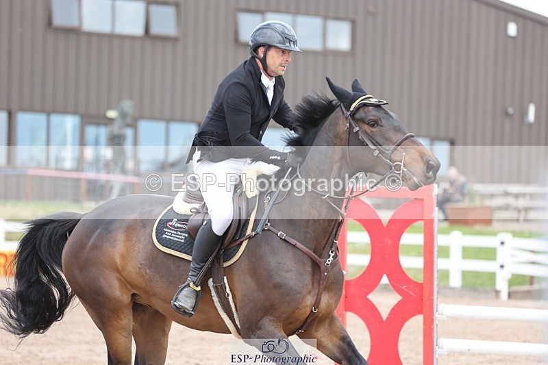 250508-124500-02482 - Cls 8 85cm National Amateur Quali