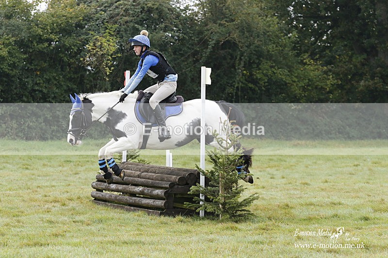 WWHT 171021 0666 - Novice Restricted (0.80m)  17/10/21