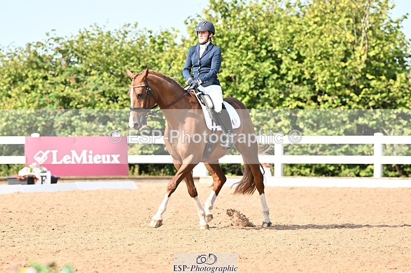 250815-095751-00242 - 026-Pippa.MorganDavinci.Vl