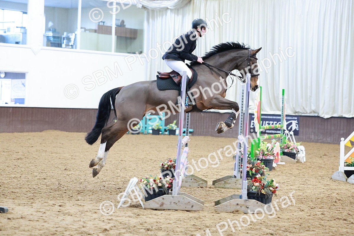 SBM_003402 - Class 10 - Nupafeed Supplements Senior Discovery/ 1m Open