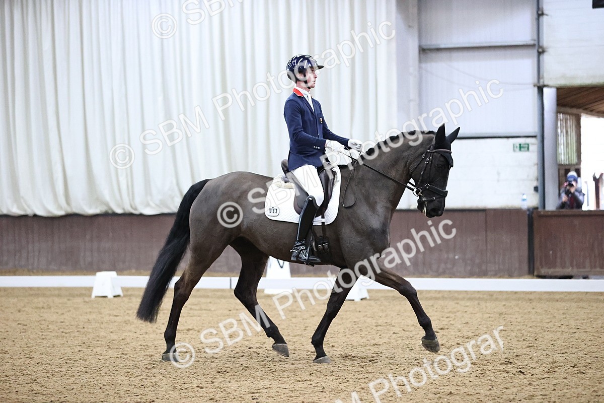 SBM_001409 - Class 21 -23 - FEI INT1-GP-Junior-Junior fsm