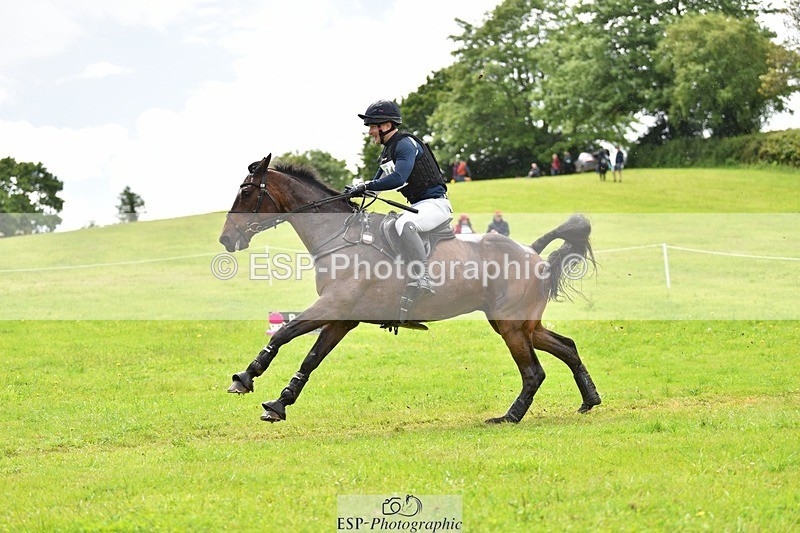 240526-131810-22546 - 541-FRIENDSHIP_VDL-Aaron_Millar