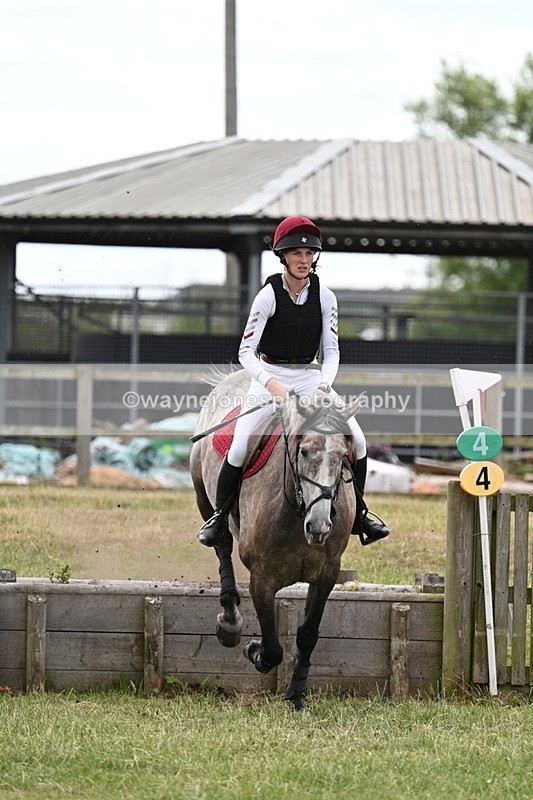 WJ7_5332 - 60cm XC Time 10:17 to 10:49