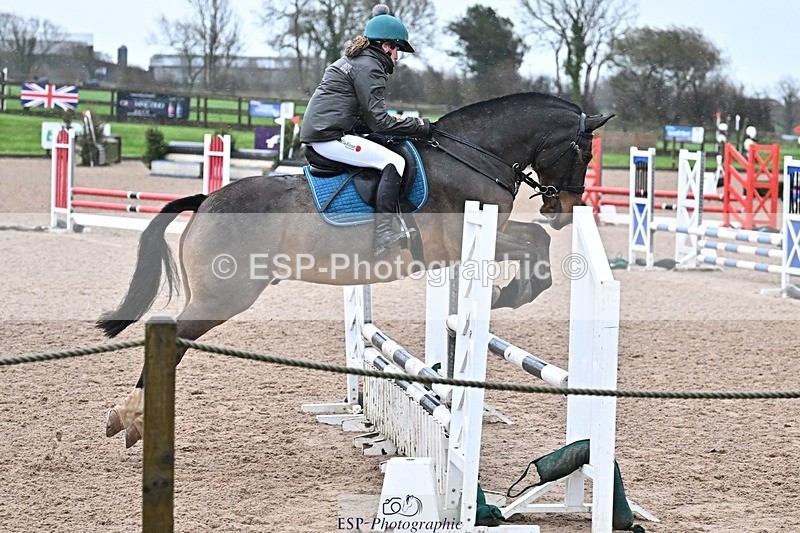 251122-103000-00105 - 70cm