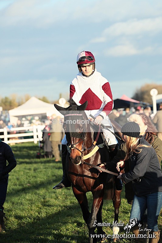 PtP 301125  0896 - Hursley Hambledon Point-to-Point Larkhill Racecourse 30/11/2025