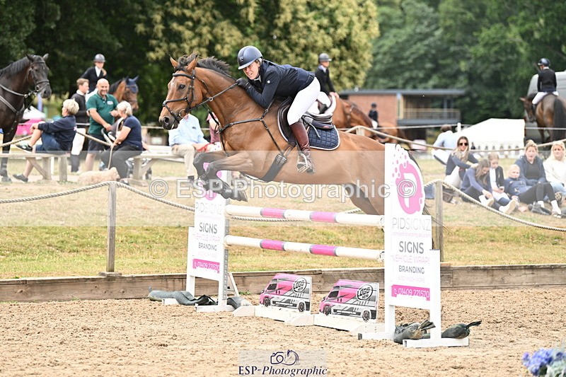 250706A-140217-19849 - Cls 49 Snr 1.10m Grand Prix