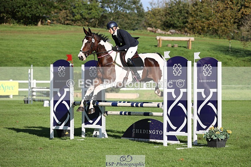 231022-101551-24418 - 669-FOXRIDGE.HIGH.JINX-Claire.Deuten-TrotUp+SJ