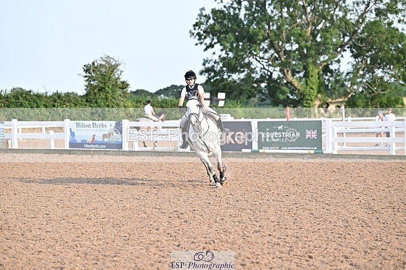 260714-191433-00516 - 90cm Classes