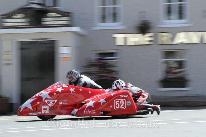 IMG_2831 - Sidecar Race 2 - TT 2013