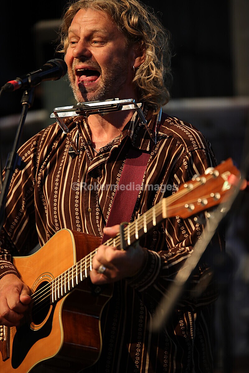 FOLK N BLUES-92 - FOLK and BLUES SEPT 2022