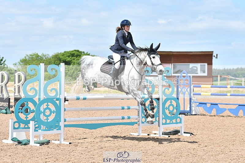 240609A-113349-04624 - Cls 17 Snr 1.05m Open