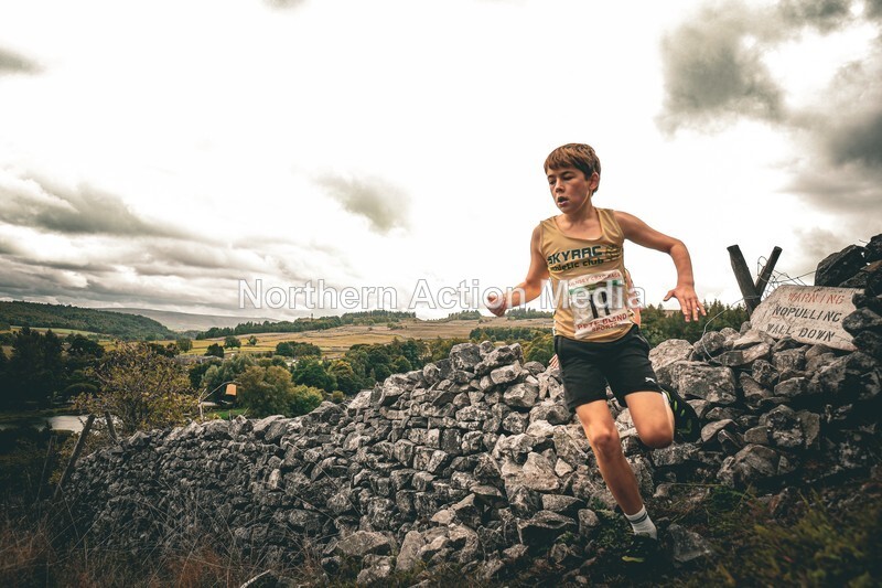 DSCF6598 - Kilnsey Crag race