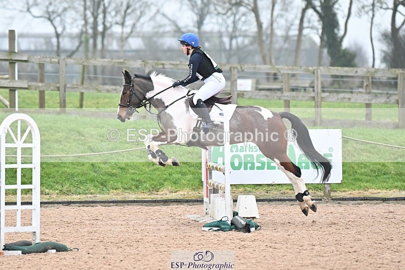 250118-134446-01300 - Cls 3A&B 90cm 13.20 to Coursewalk