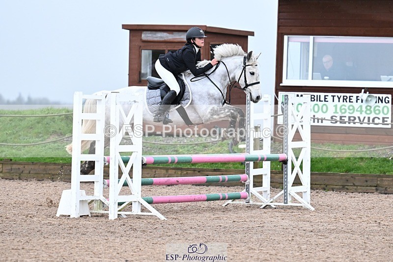 260207-104008-00162 - Cls 10 Pony Brit Nov 80cm Open