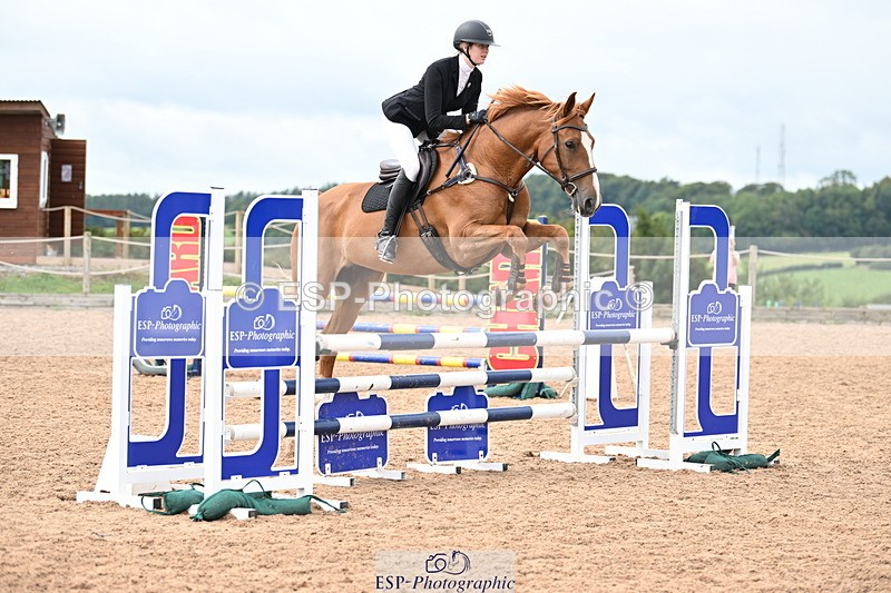 240908A-133422-04017 - Cls 15 U21 Intro 90cm-1.00m  Team Comp