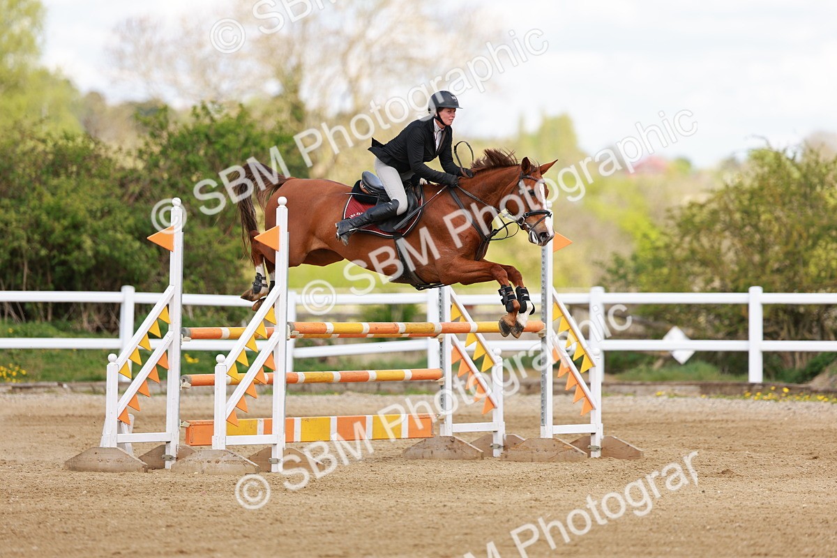 SBM_001854 - Class 4 - Senior Newcomers - 1.10m