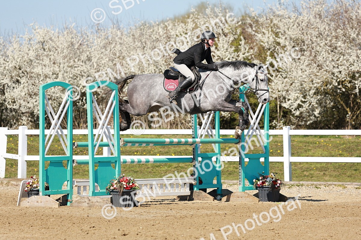 SBM_004626 - Class 17 - Senior Newcomers - 1.10m