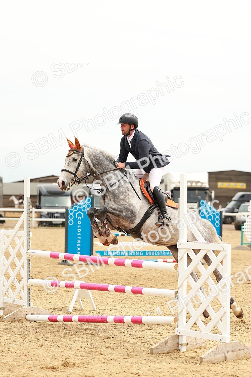 SBM_001815 - Class 3 - Senior Discovery - 1.00m
