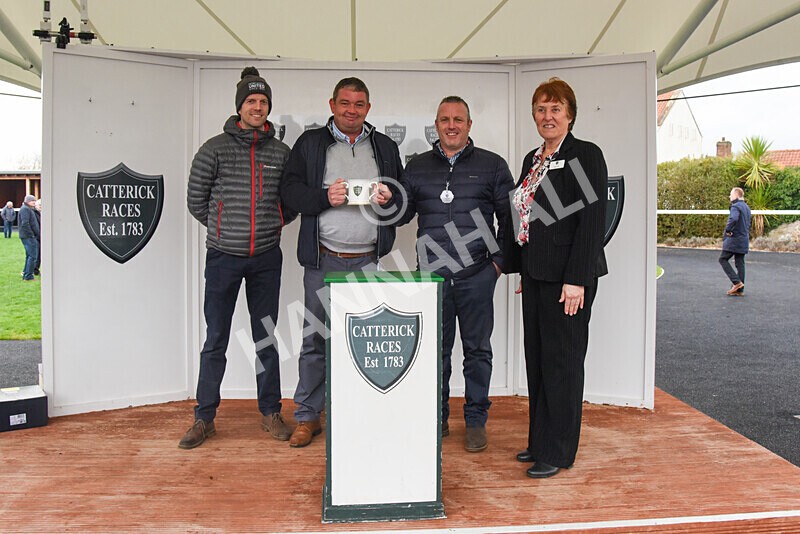 171224-Race 4-Wise Eagle-4099 - Race 4