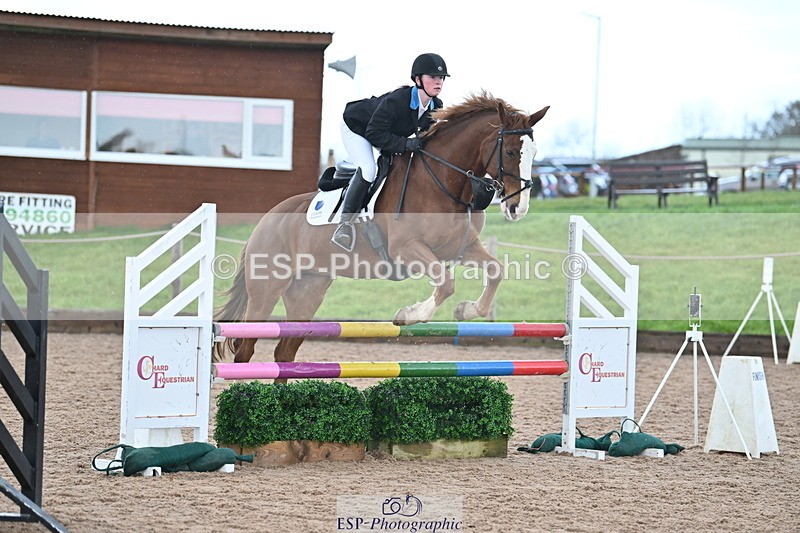 231203A-120420-01049 - Cls 18+19 Club and Schools 90cm