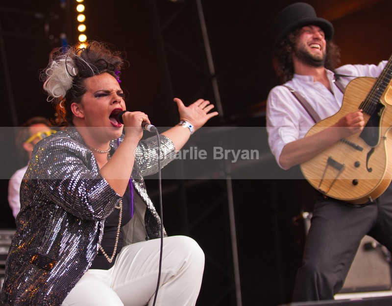 Electric Swing Circus - Wychwood Festival 2015