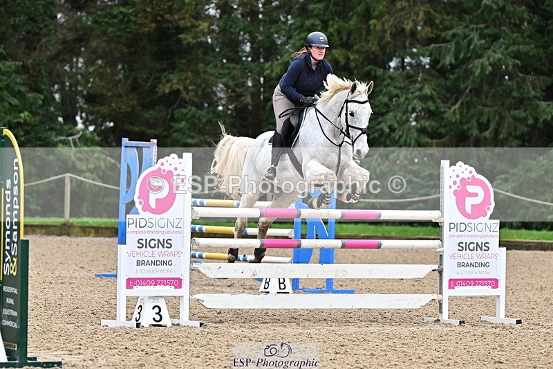 250201A-143928-00996 - Cls 04 Local Horse 120cm