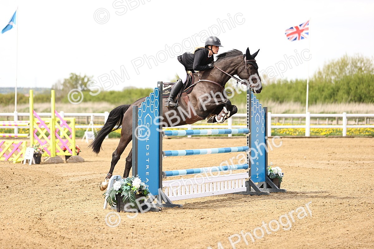  - Class 12 - Senior 1.15m Open