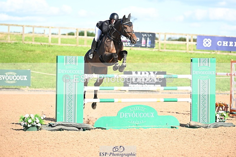 240913A-155500-05101 - Cls 18 National 1.40m Open