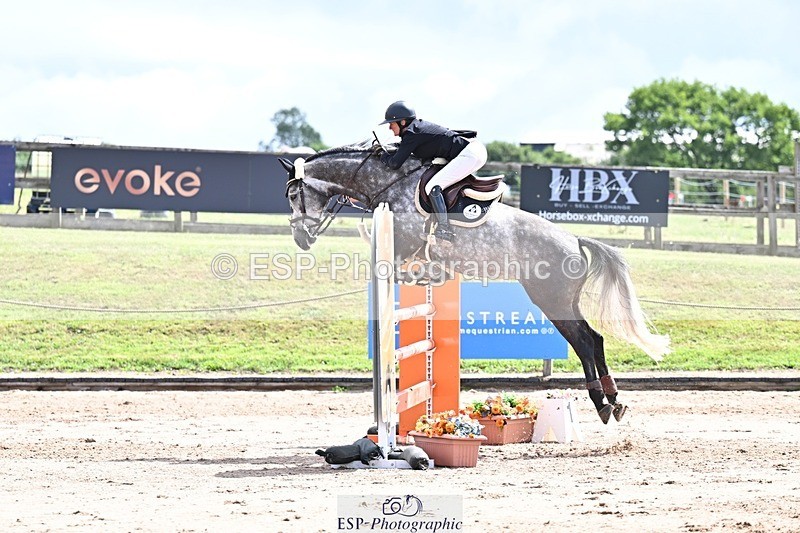 250731-112835-00571 - Cls 02 Snr Fox 1st Rnd