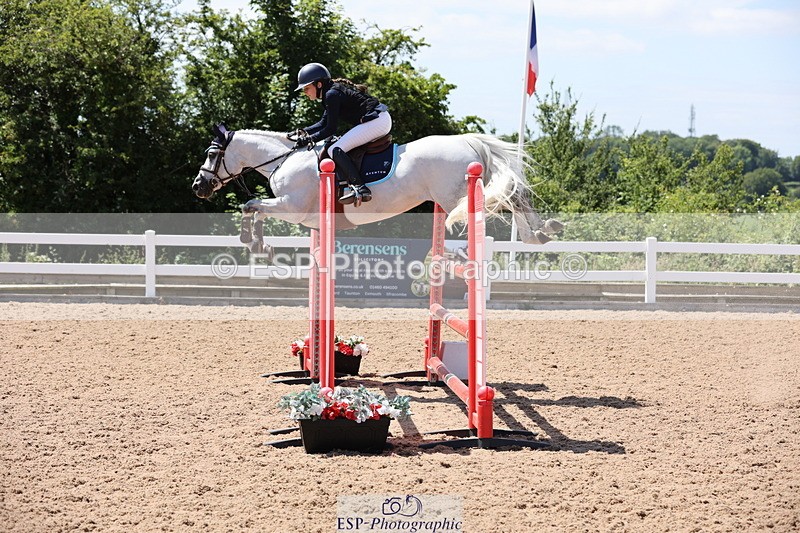 240629A-143402-06910 - Cls 19 Foxhunter and 1.10m Open